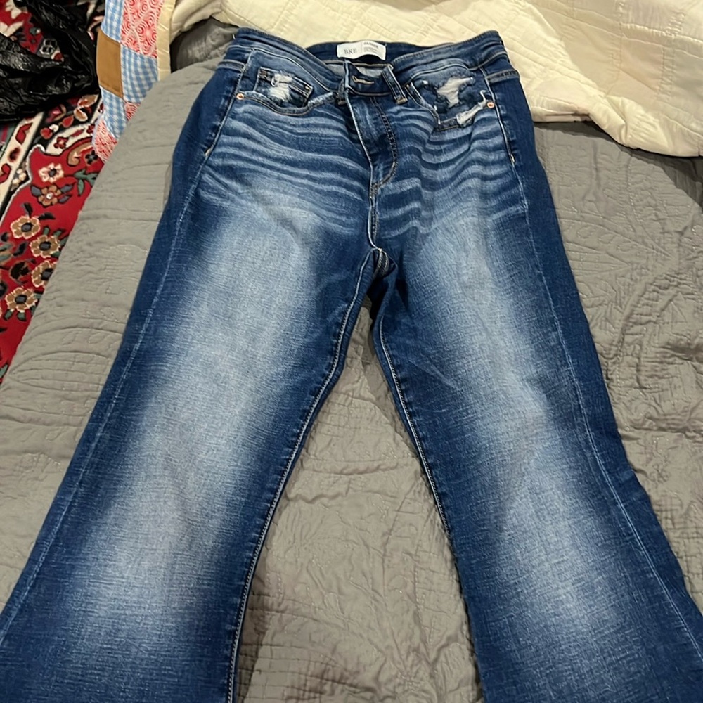 Buckle jeans
